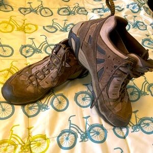 Columbia Men's Firelane Mid Omni-Tech Hiking Boot SIZE 13 BM3507